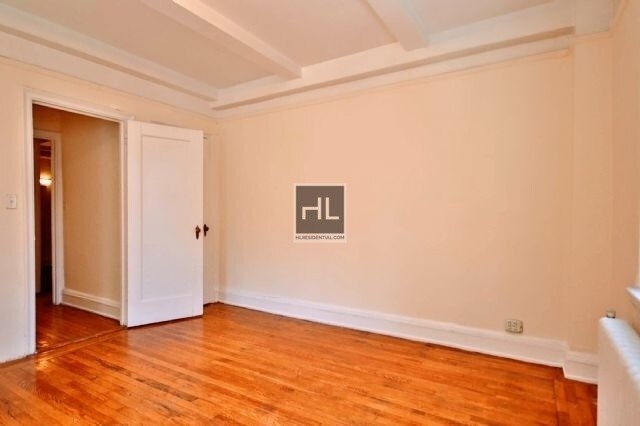 Building Photo - Waverly Place