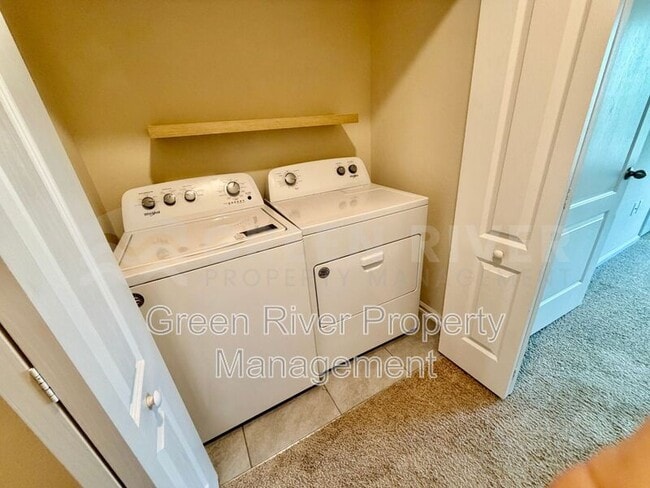 Building Photo - 575 Oakleaf Plantation Pkwy