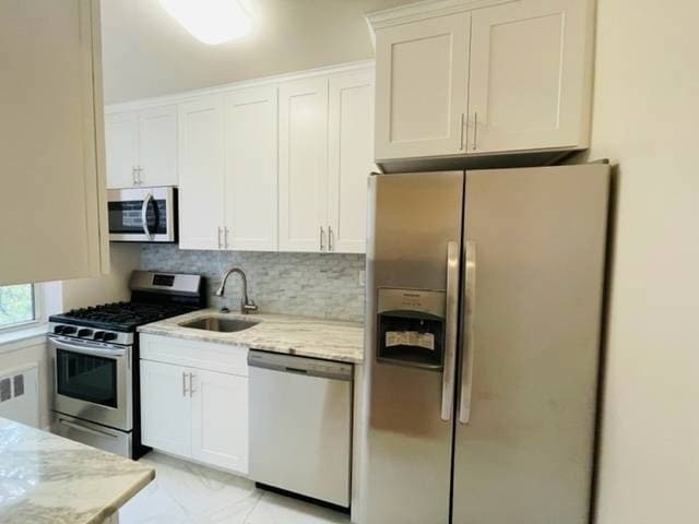 Building Photo - 84-35 Lander St