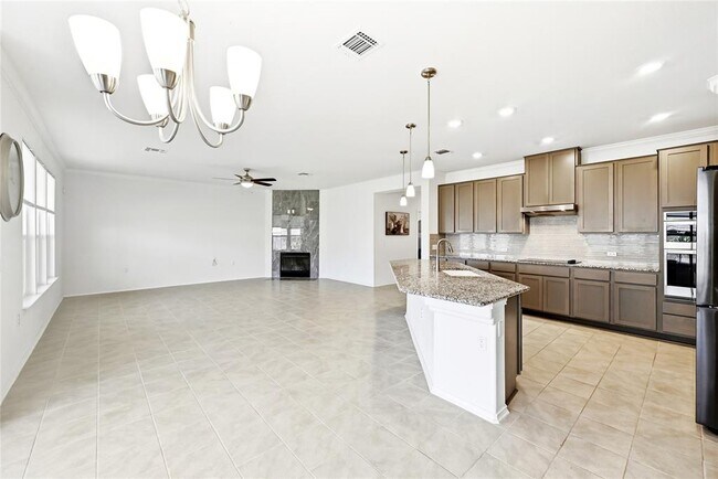 Building Photo - 12801 Willowgrove Ln