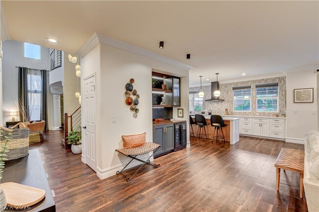 Building Photo - 1409 Palantine Hill Dr