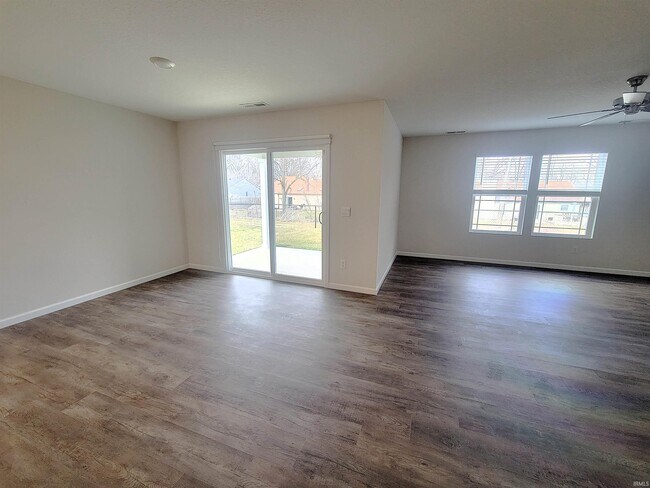 Building Photo - 3719 Remi Pl