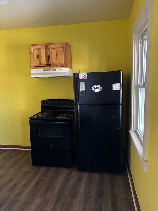 Building Photo - 3 Bedroom 1 Bath in Harrisburg, PA!