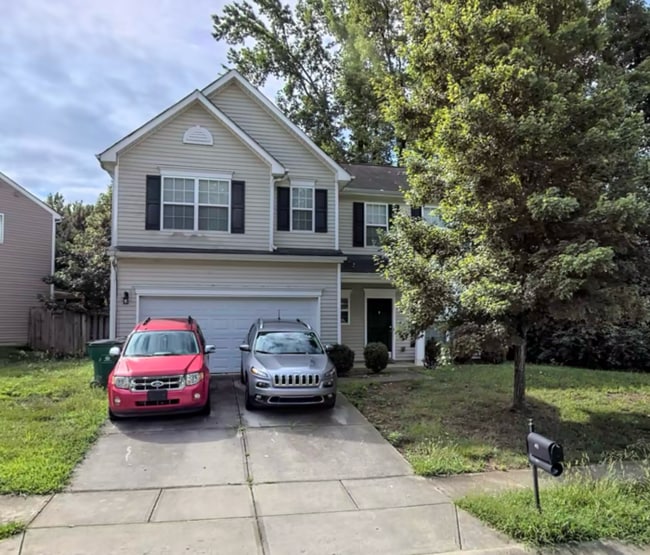 Building Photo - Updated 3 Beds 2.5 Baths Home in Farm Pond