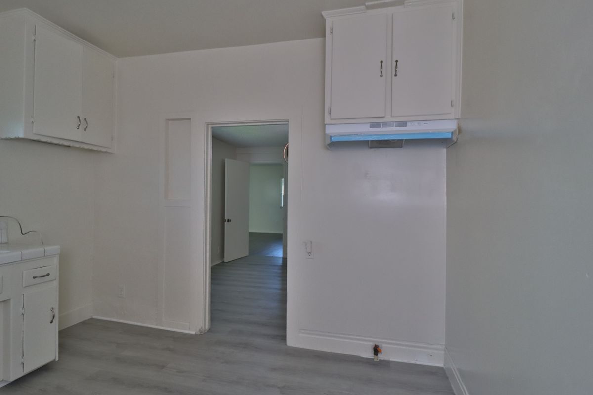 Building Photo - 341 W 124th St