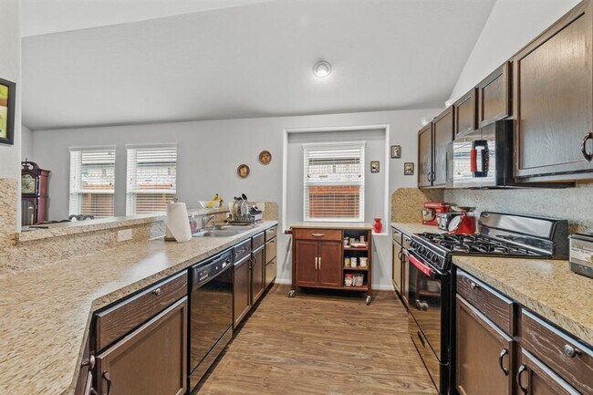 Building Photo - 15111 Longleaf Frst Dr