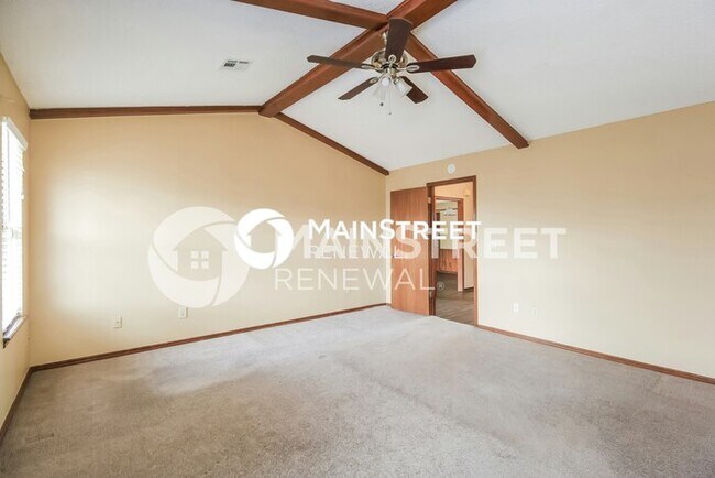 Building Photo - 3 Bedroom Pet-Friendly Home in Moore, OK w...