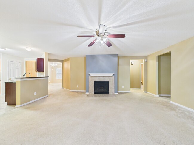 Building Photo - 5039 Ivy Fair Way