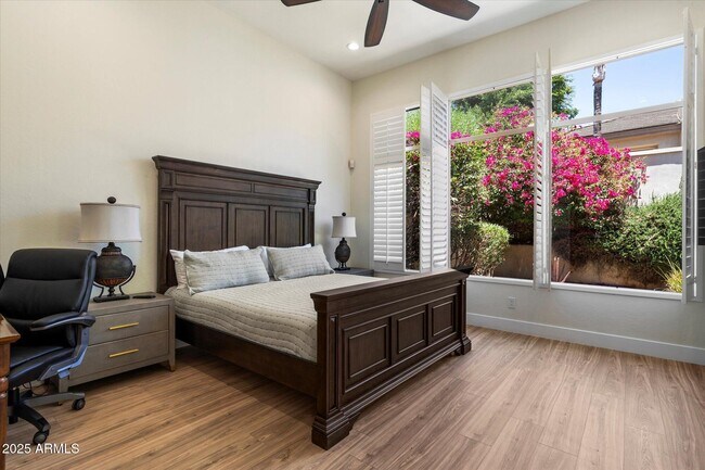 Building Photo - 8224 E Angel Spirit Dr