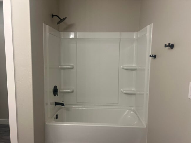 Building Photo - 1711 141st St