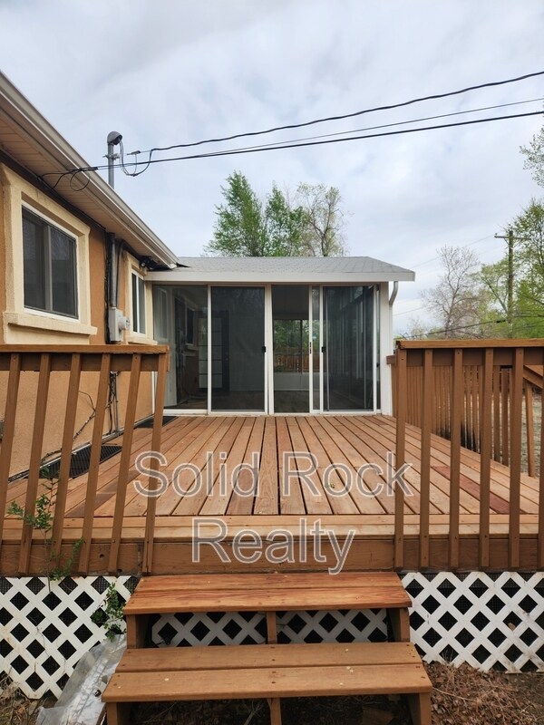 Building Photo - 1139 Mt Werner Cir