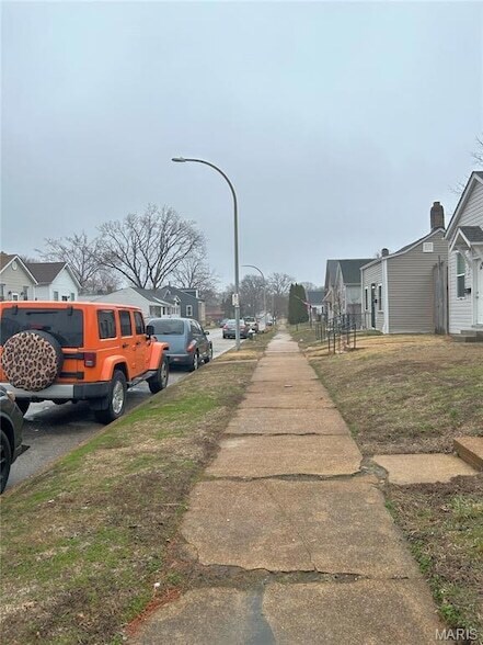 Building Photo - 7148 Alabama Ave