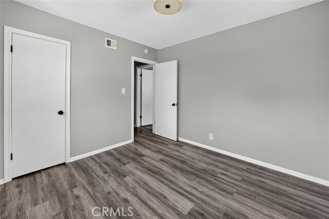 Building Photo - 12543 Hartland St