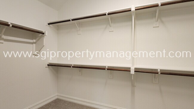 Building Photo - 3621 Brahman Ct