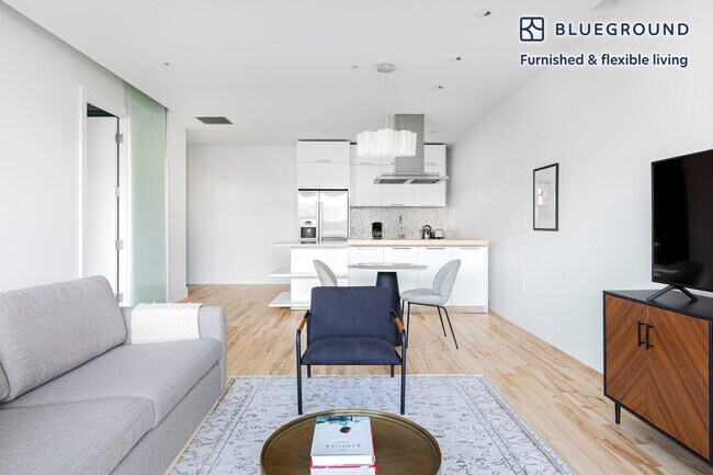 Building Photo - 1555 Blake St