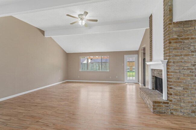 Building Photo - 19511 Westhaven Dr