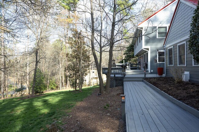 Building Photo - Improved price! Beautifully renovated large home in CHCCS school district! Available immediately!