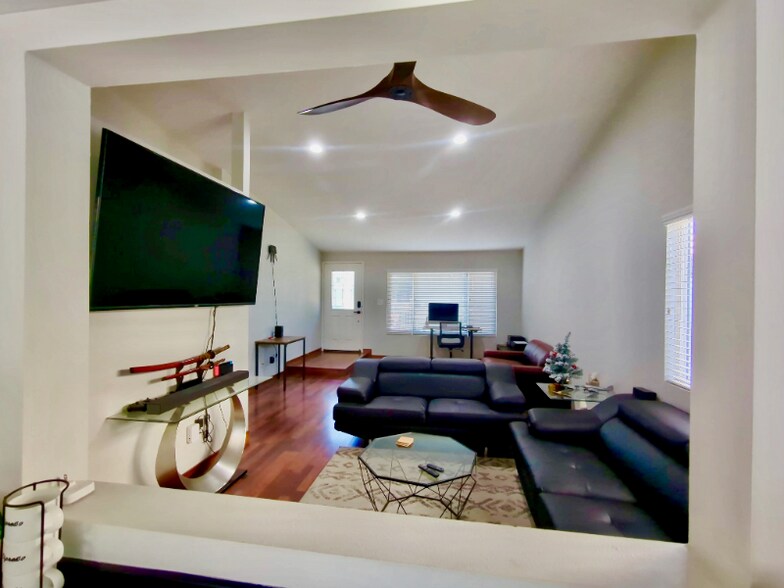 Building Photo - 23324 Maltby Pl