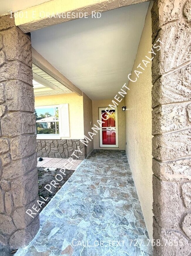 Building Photo - 1801 E Orangeside Rd