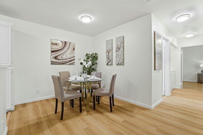 Building Photo - 3685 Nutwood Terrace