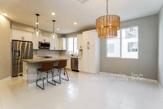 Building Photo - 2117 Copper Walk