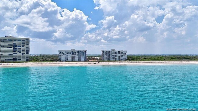 Building Photo - 9490 S Ocean Dr