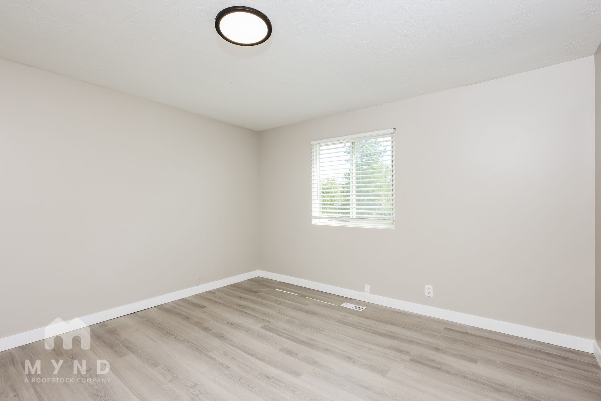 Building Photo - 3907 W 8010 S