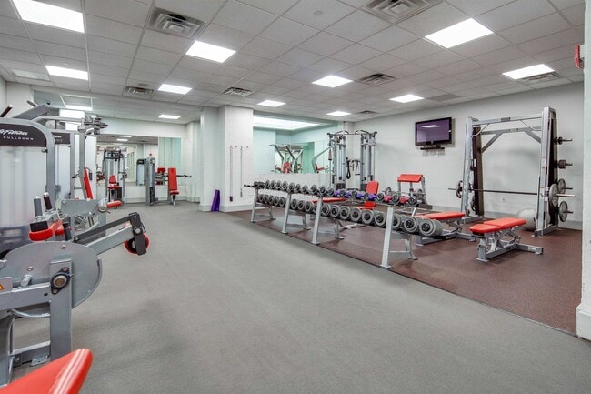 Building Photo - 50 Dey St