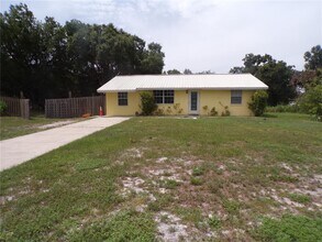 Building Photo - 30109 Elm Rd