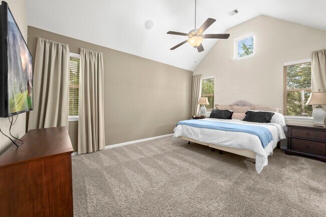 Building Photo - 12403 Alora Bluff Trail