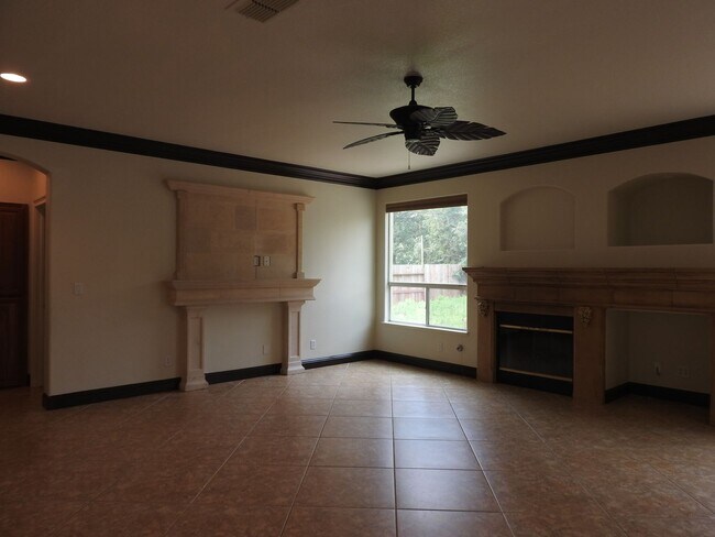 Building Photo - 300 Harvest Sky Ct