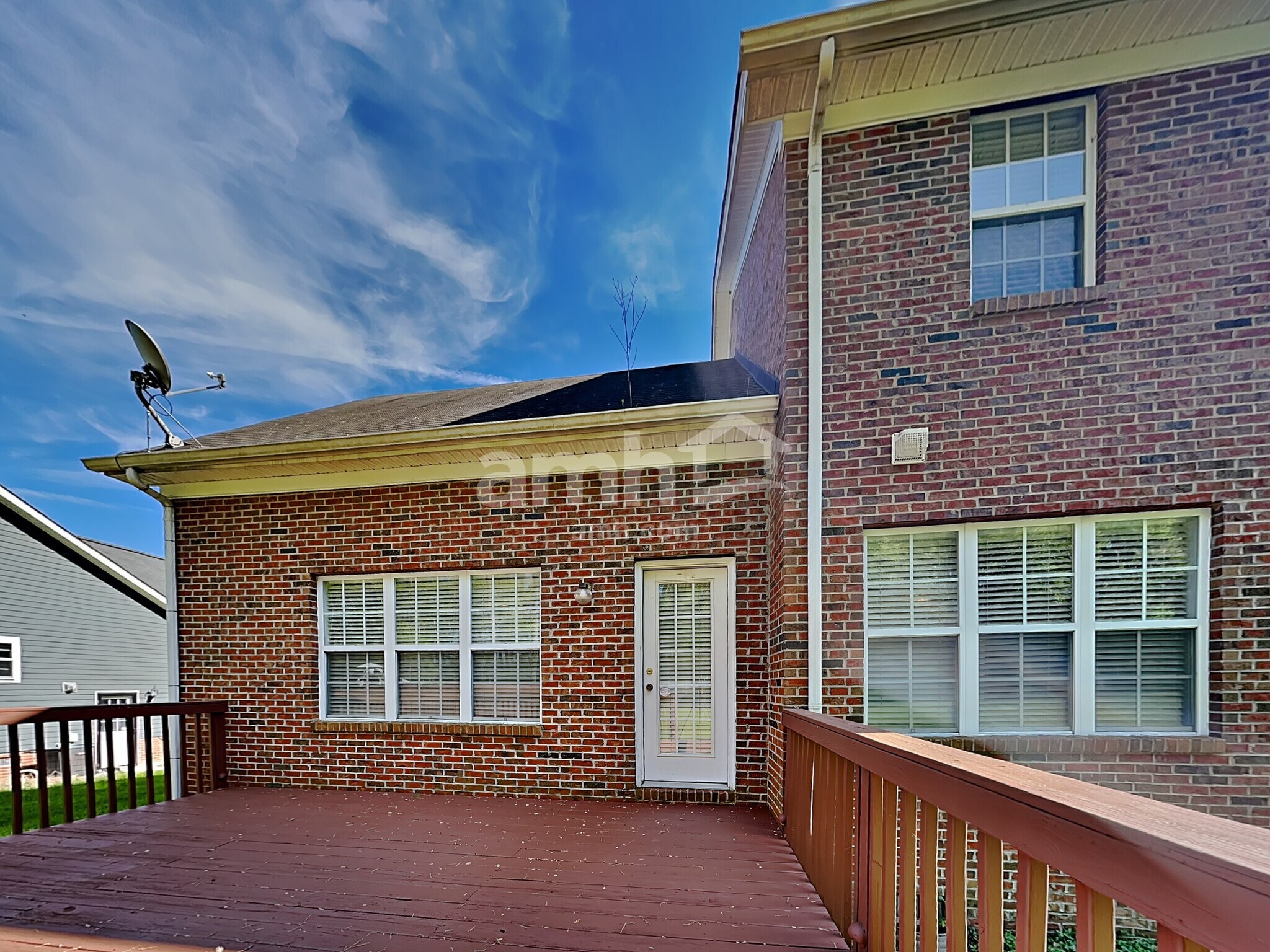 Building Photo - 3321 Dairy Point Dr