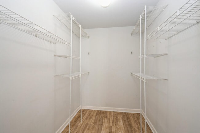 Building Photo - 16 Cypress St
