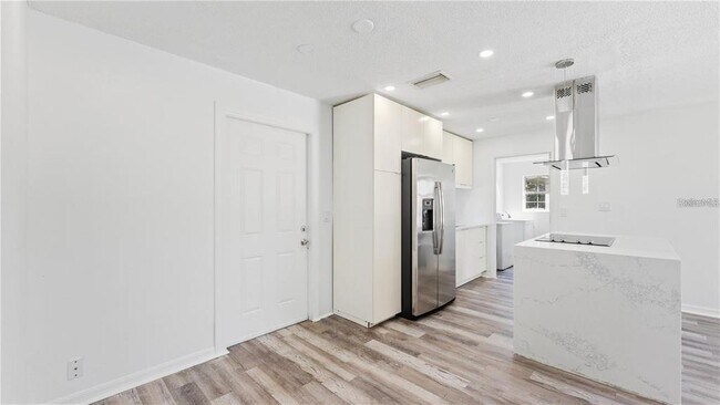 Building Photo - 4447 Ivey Ct