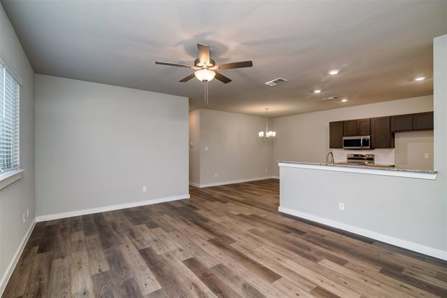 Building Photo - 660 Harvest Moon Dr