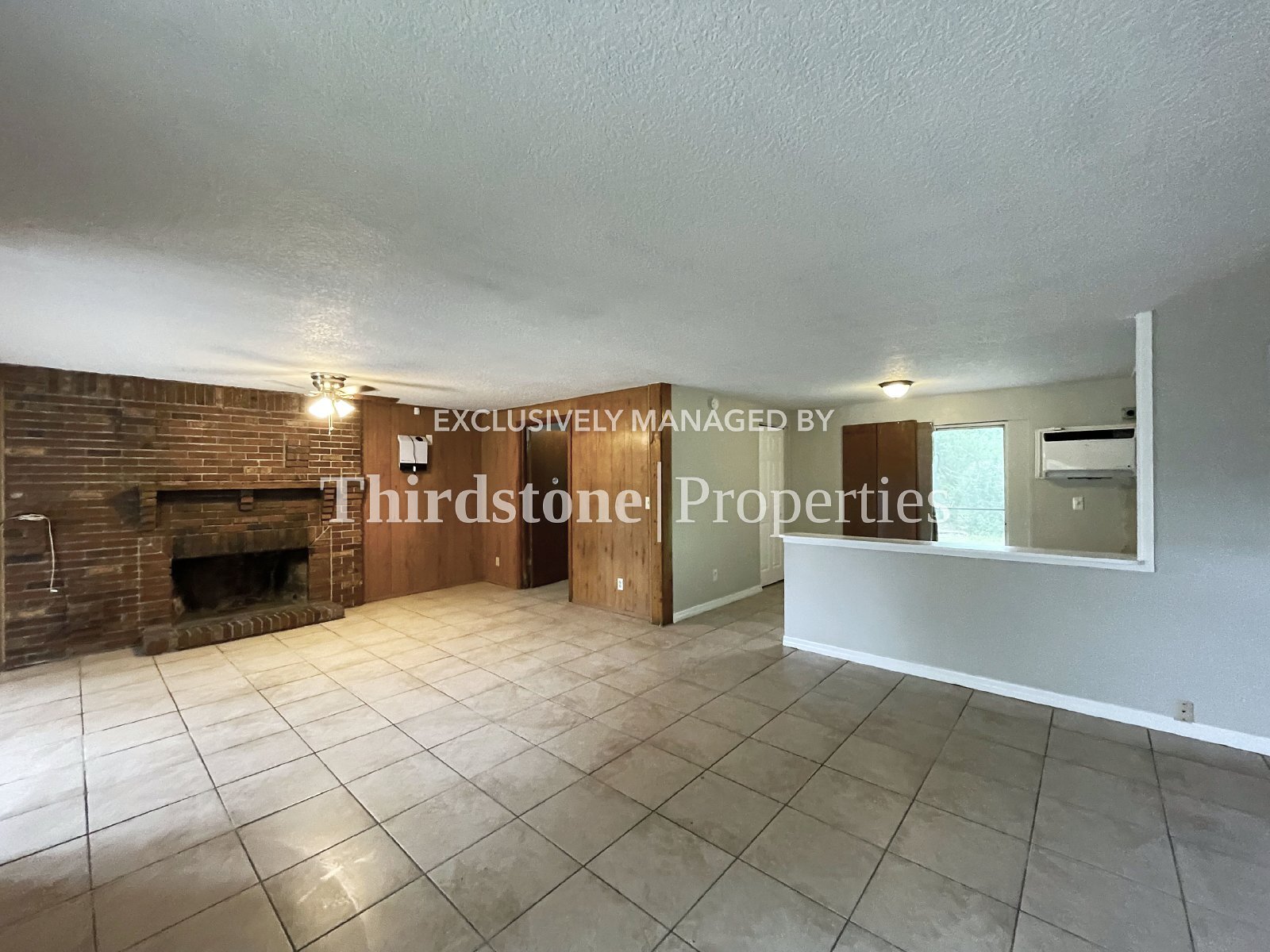 Building Photo - 2912 W 15th St