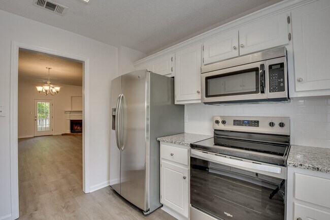 Building Photo - 513 Brians Way