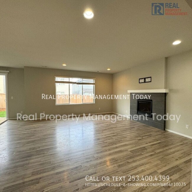 Building Photo - $300.00 MOVE IN SPECIAL!! Beautiful 5 Bedr...