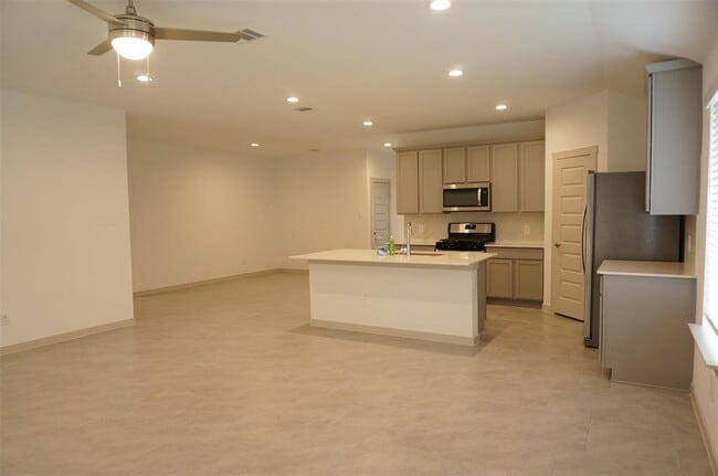 Building Photo - 3966 Canyon Shore Ln