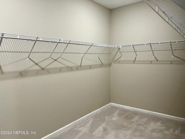 Building Photo - 7512 Chervil St