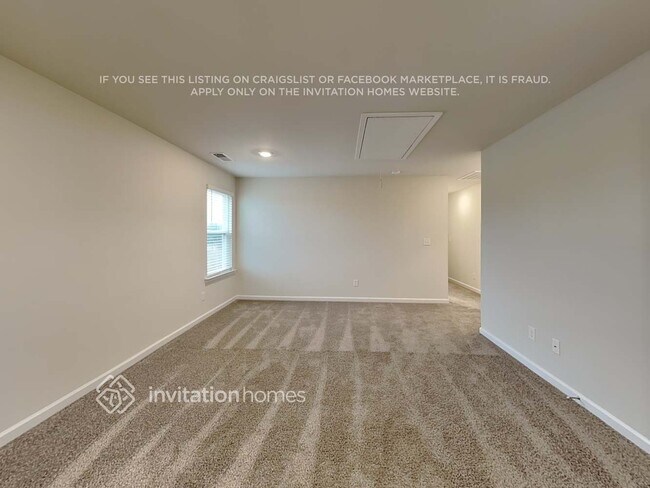 Building Photo - 4014 Weddington Pointe Dr