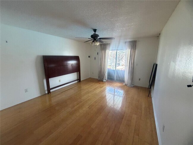 Building Photo - 3141 Arrow Dr