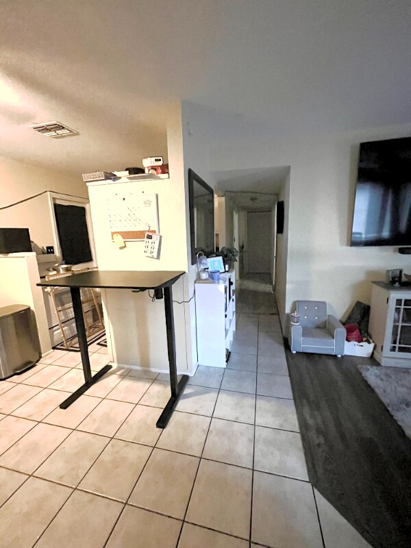 Building Photo - 7228 35th Ave N