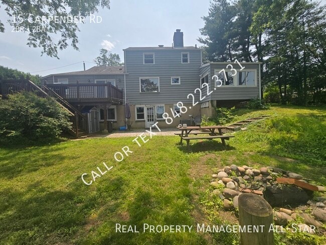 Building Photo - 15 Carpender Rd