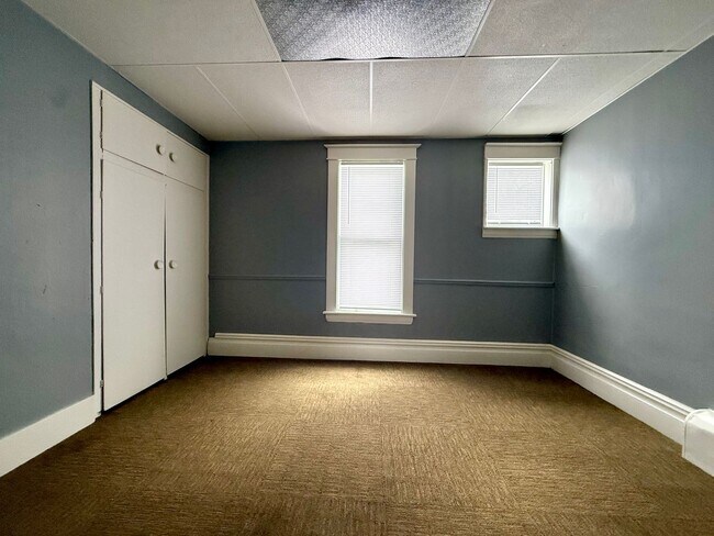 Building Photo - Two Bedroom Home in Muskegon