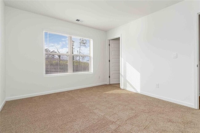 Building Photo - 1332 Lakota Pl