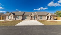 Building Photo - Chandler Cottages