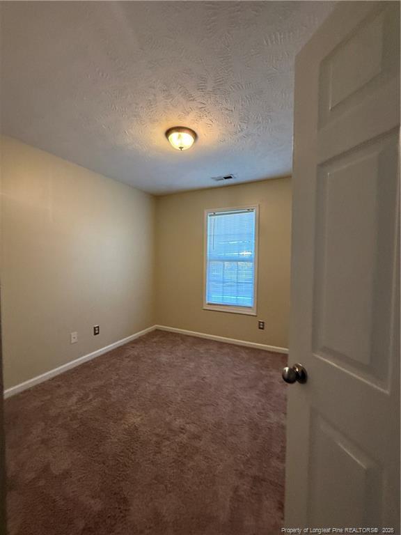Building Photo - 696 Fairfield Cir