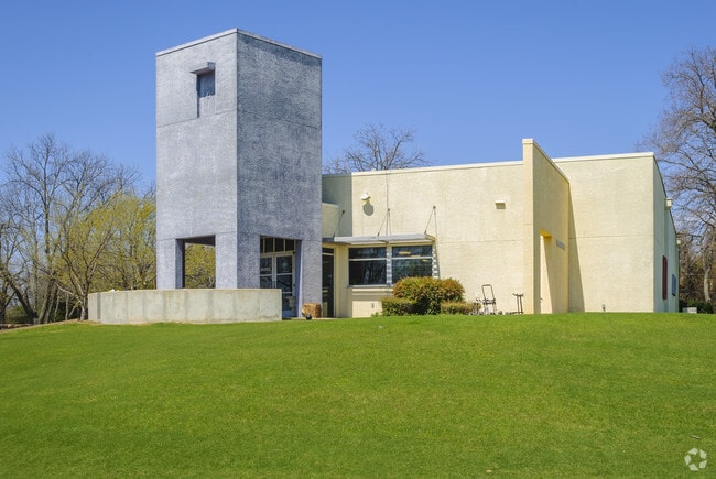 Building Photo - Keeton Apartments