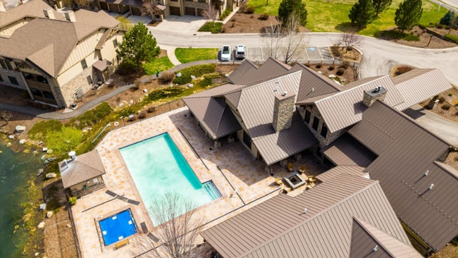 Building Photo - 6310 Locarno Dr
